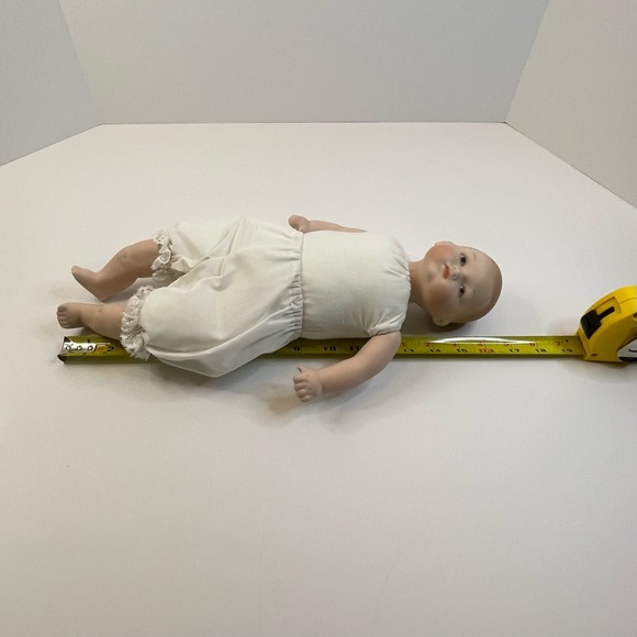 Porcelain Baby Doll 16” Vintage Heads Arms and Feet - Picture 10 of 16